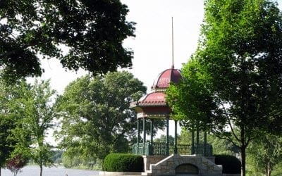 Here’s a helpful article from the Wakefield Daily Item outlining the changes coming to Wakefield’s trash pickup program!