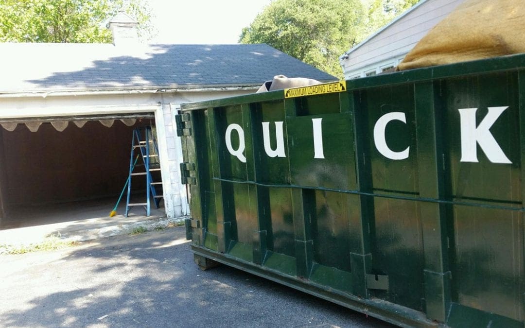Who’s gearing up for some weekend cleaning and tossing of old junk items? We’ve got your back! Quick Disposal can have a roll-off dumpster at your doorstep quickly and we’ll take care of the rest.