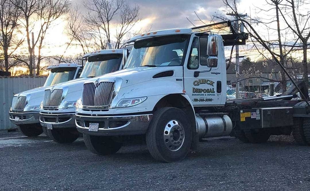 Quick Disposal offers  Dumpster Rentals and Cleanouts throughout the North Shore of Massachusetts including Middlesex and Essex counties. Call 781-246-2090 for your quote today!