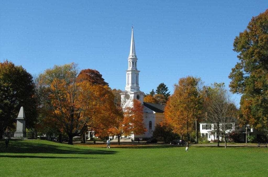 Hey Lexington, nice town green. Need a trash Dumpster? Same Day Dumpster Rental Delivery for Lexington Massachusetts. Quick Disposal services Middlesex and Essex counties in Massachusetts. Same day service in most areas, call us today 781-246-2090 or visit quickdisposal.com 10 yard to 25 yard #Dumpsters #DumpsterRental #Demolition #RollOffs #Lexington #Massachusetts #RollOffs #Trash #MoveOut #Cleanup
