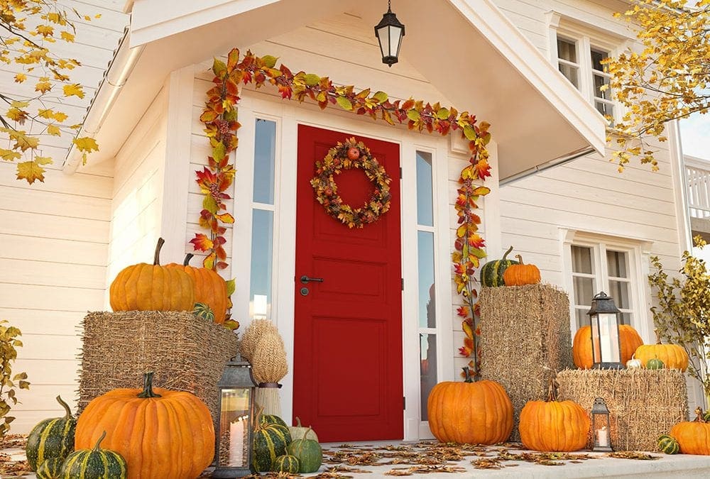 Your home may look picture perfect for Fall but how about your basement or garage? Rent a dumpster from Quick Disposal to get started on your Fall clean out!